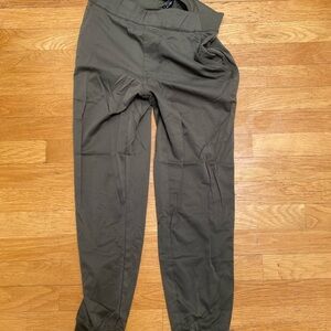North Face Aphrodite Olive Green Joggers sz S